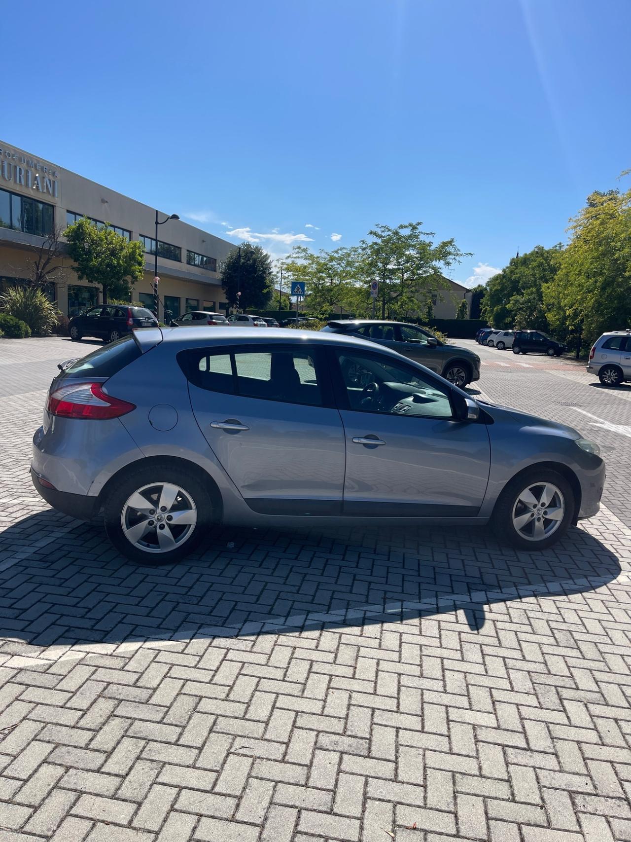 Renault Megane Mégane 1.5 dCi 110CV Attractive