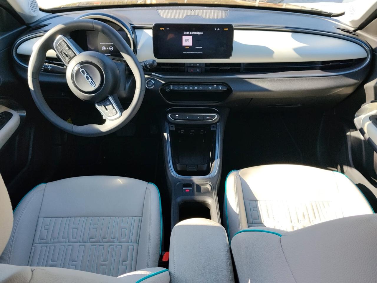 Fiat 600 Hybrid 100 CV DCT MHEV La Prima
