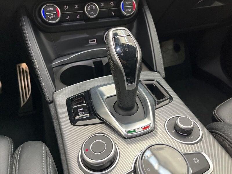 Alfa Romeo Stelvio 2020 2.2 t Veloce Q4 210cv auto