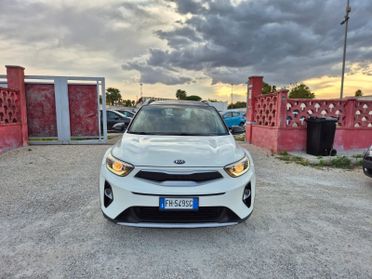 Kia Stonic 1.4 MPI 100 CV Style