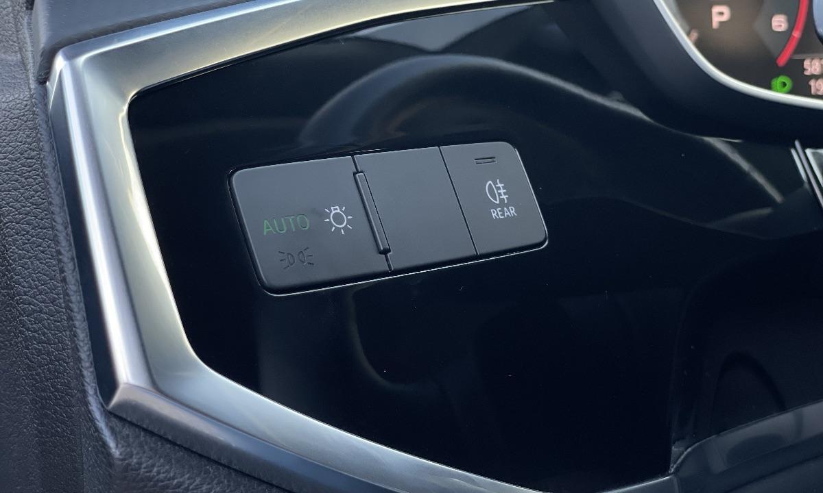 AUDI Q3 2.0 TDI S-Tronic Advanced Navi, Panorama, Unico Prop.