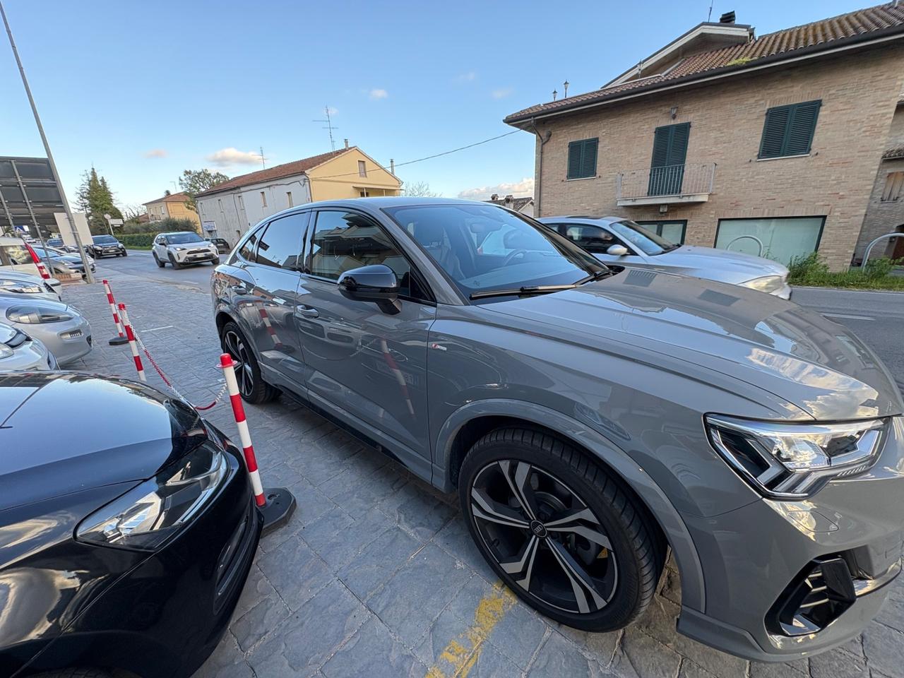 Audi Q3 40 TFSI quattro S linea