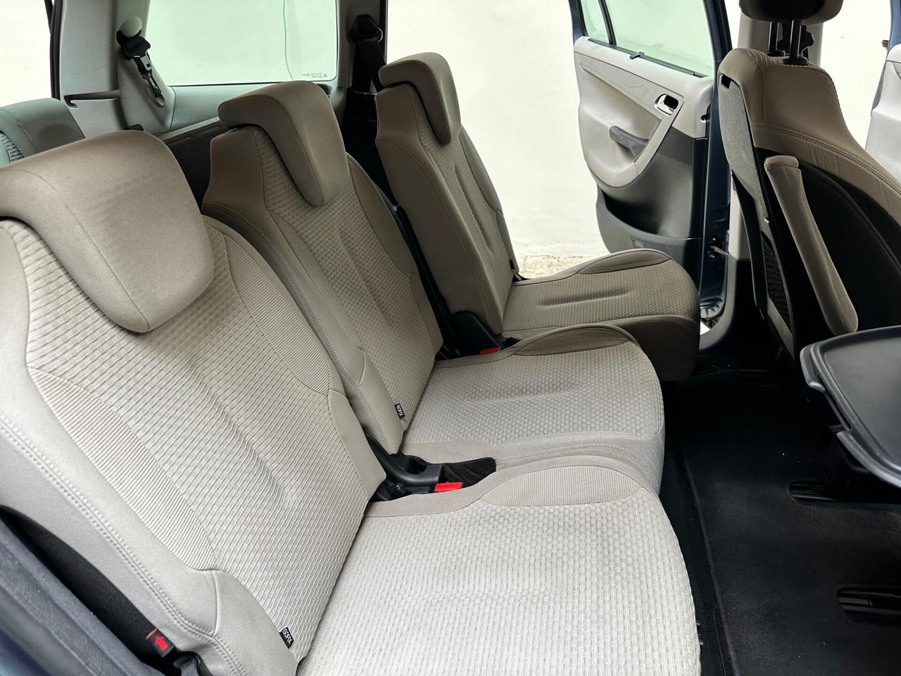 Citroen C4 Grand Picasso 1.6 HDi * 7 POSTI *