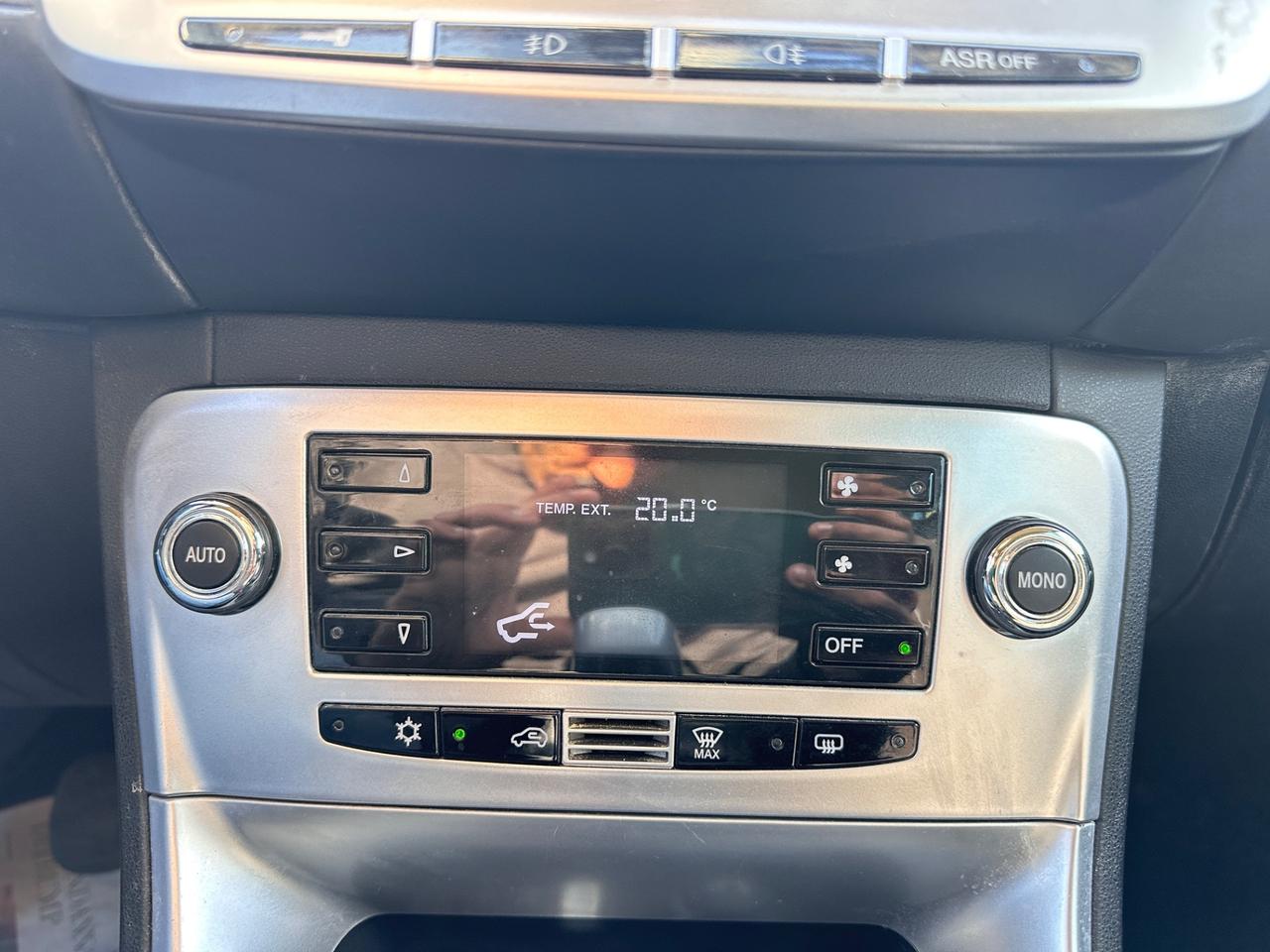 Lancia Delta 1.6 MJT Gold-2012