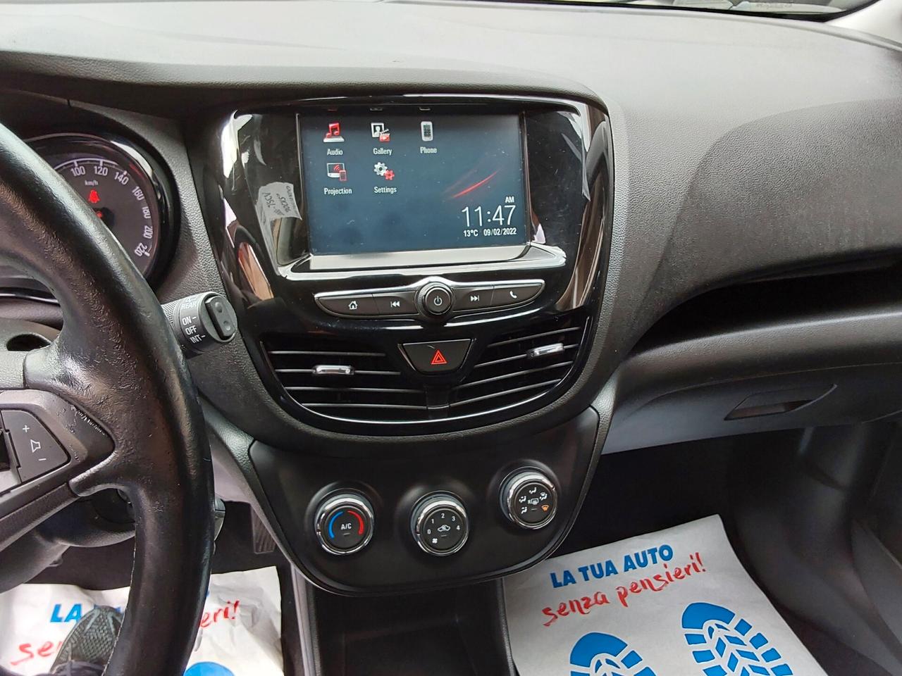 Opel Karl Rocks 1.0 73 CV GPL di Serie