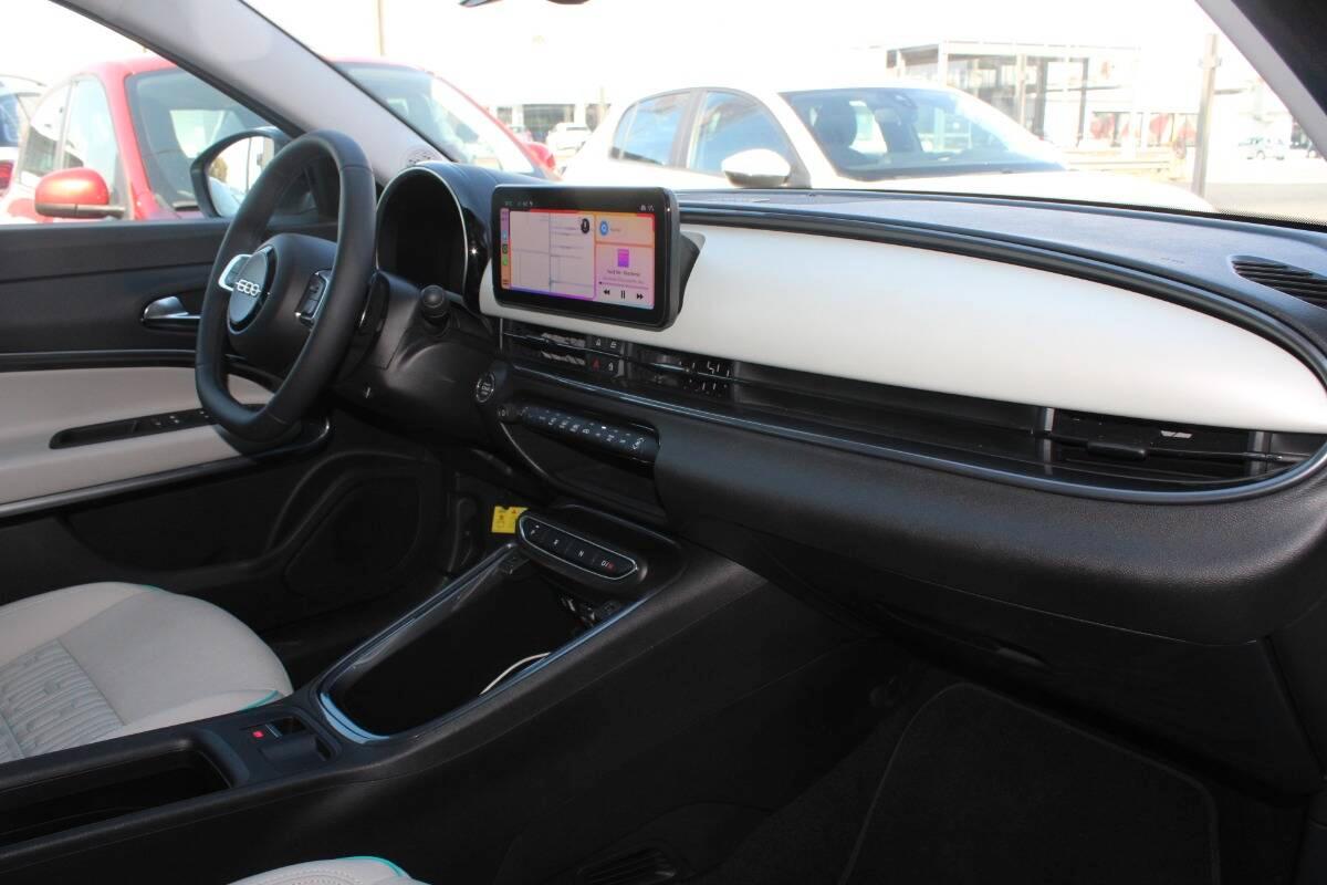 Fiat 600 1.2 hybrid La Prima 110cv AUTOMATICA