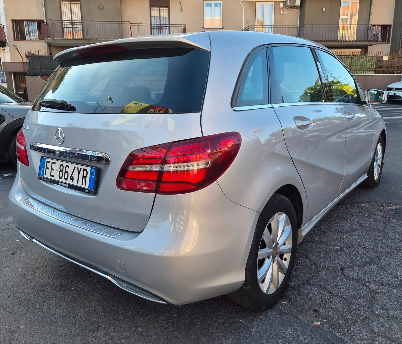 Mercedes-benz B 180 d Premium