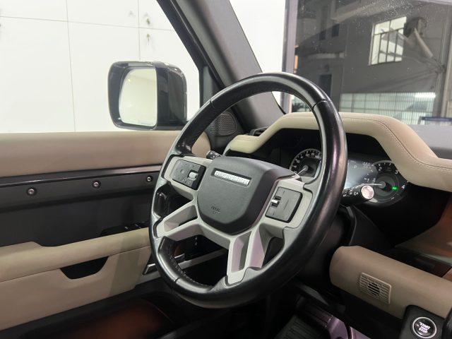 LAND ROVER Defender 110 3.0D I6 200 CV AWD Auto SEda ?599,00
