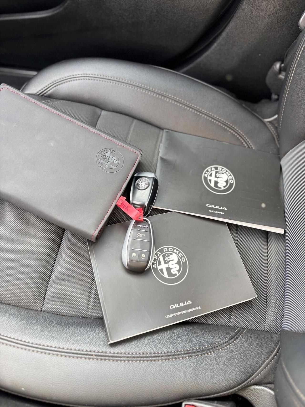Alfa Romeo Giulia 2.2JTDM 180CV Executiv AUTOM NAV