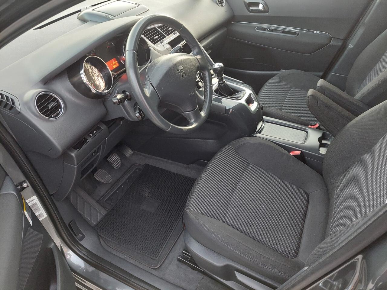 Peugeot 5008 1.6 HDi 110CV 80.000km 7p