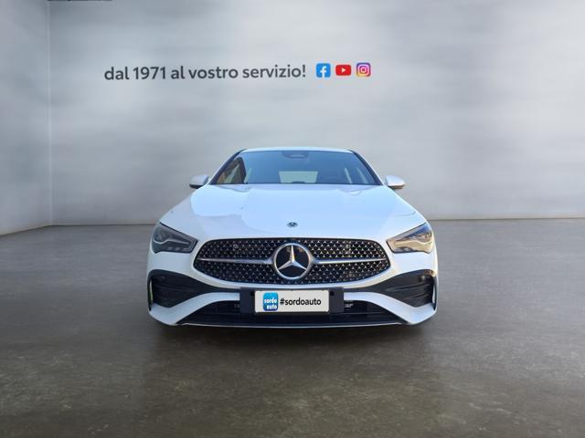 MERCEDES-BENZ CLA 200 d Automatic Shooting Brake AMG Line Premium