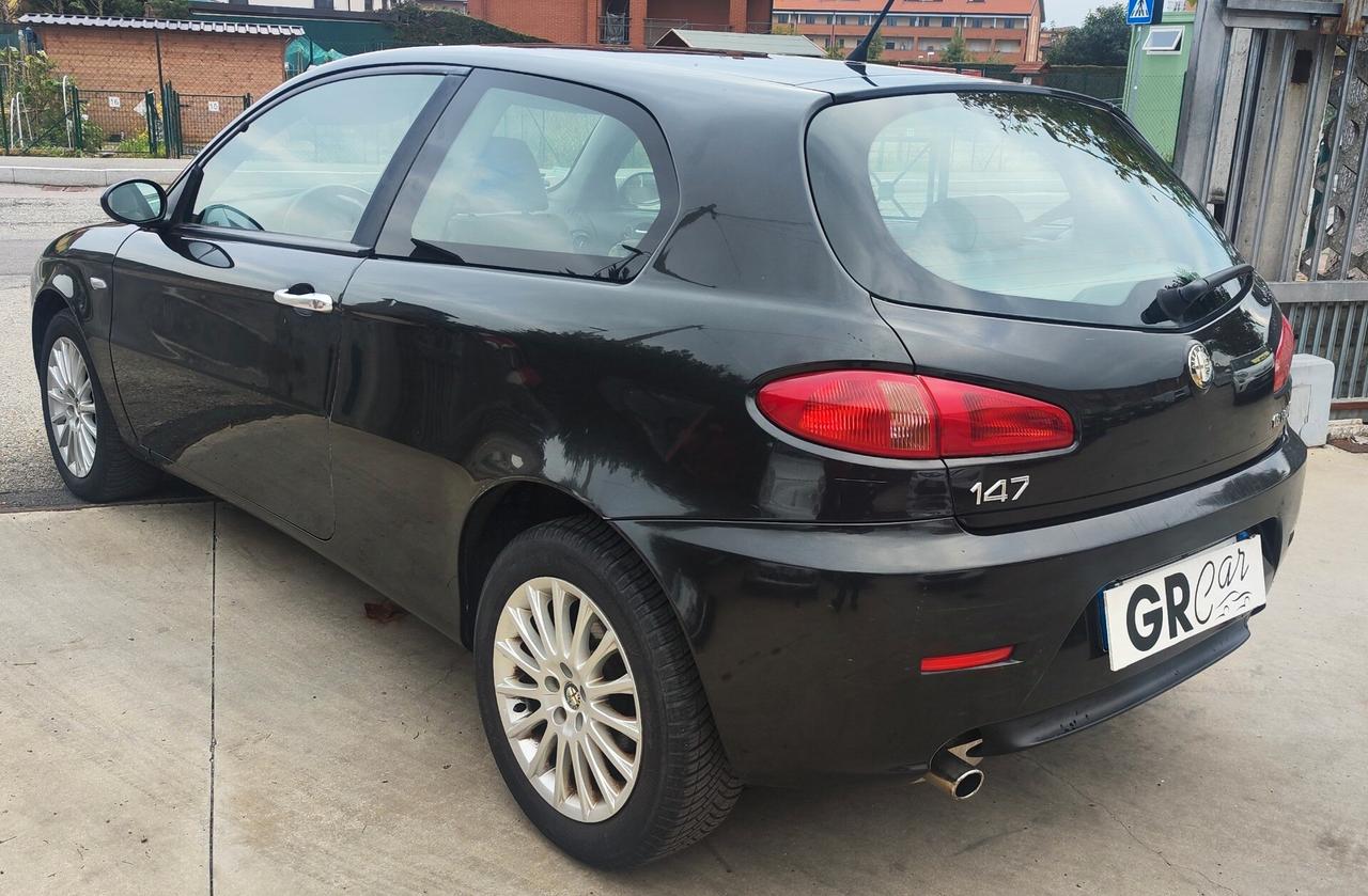 Alfa Romeo 147 1.6 16V TS (105) 3 porte Progression