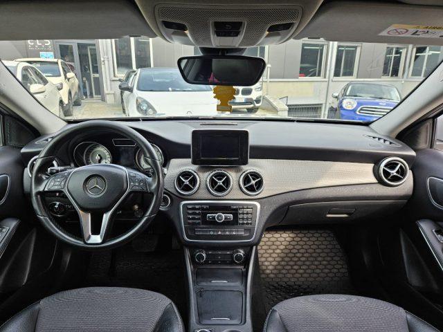 MERCEDES-BENZ GLA 200 CDI Automatic