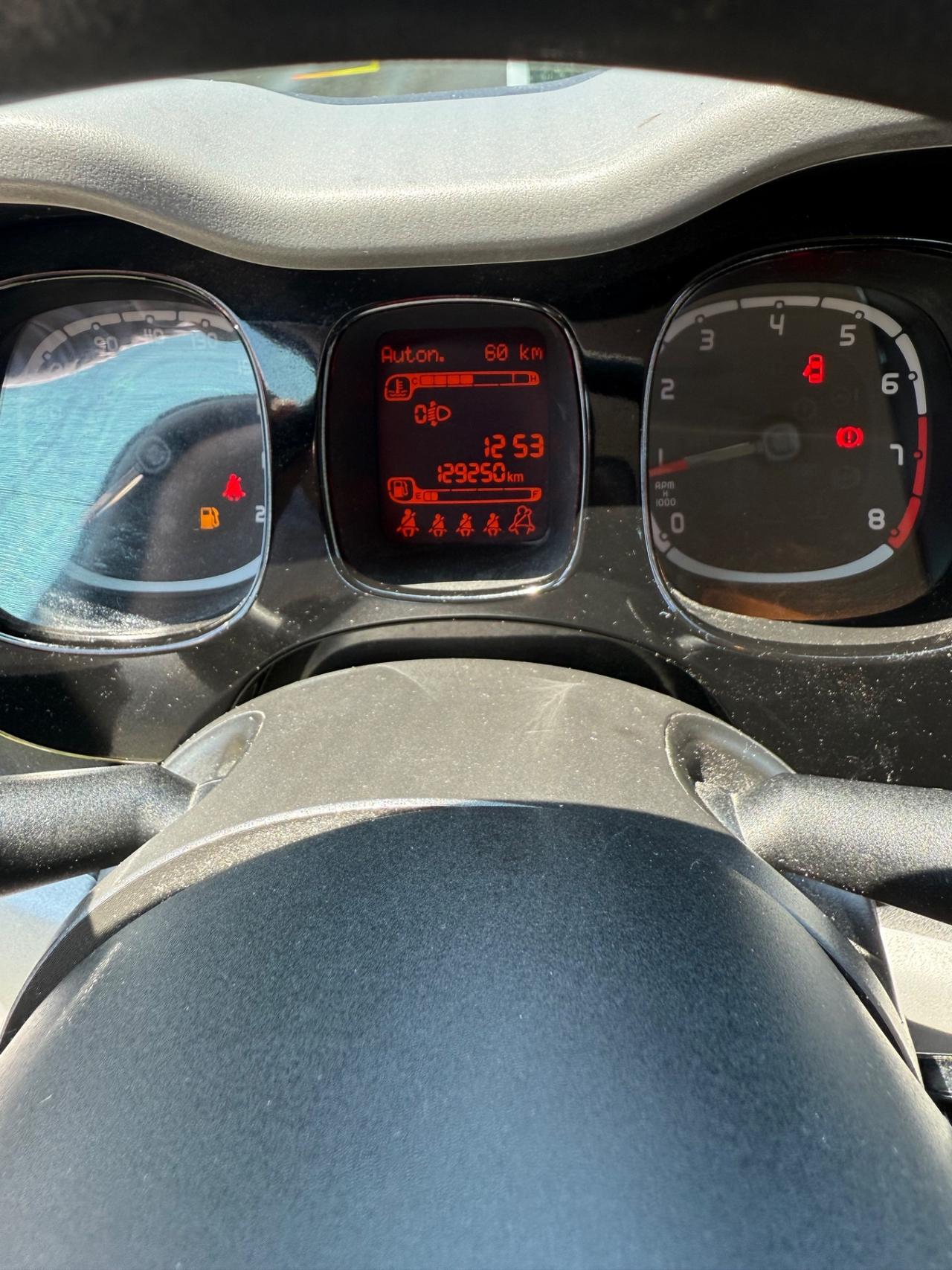 Fiat PANDA 2012 1.2 BENZINA 130000KM NEOPATENTATI