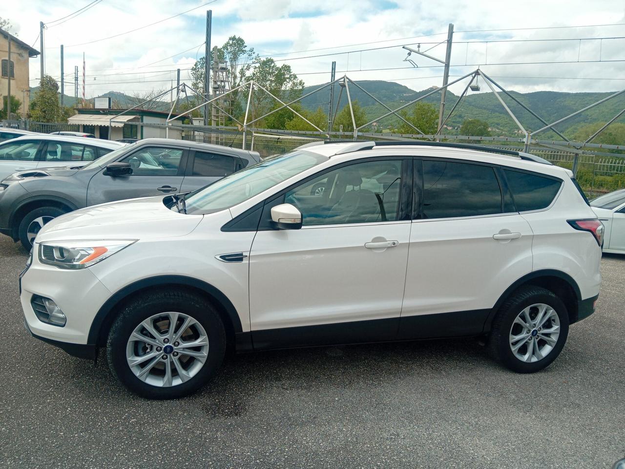 Ford Kuga 2.0 TDCI 150 CV S&S 2WD Titanium