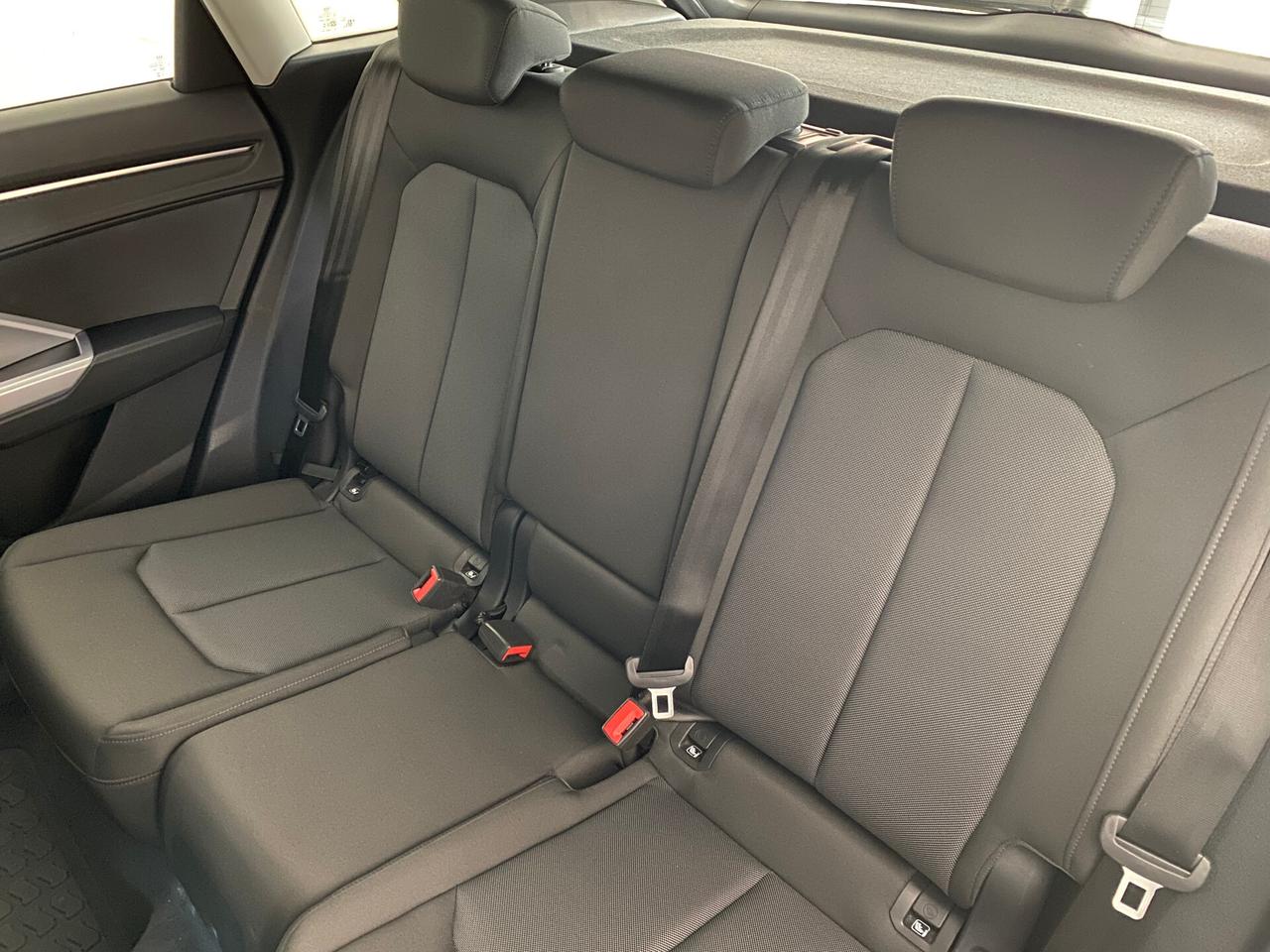 Audi Q3 35 2.0 TDI 150cv S-line ed. S-tronic 2023