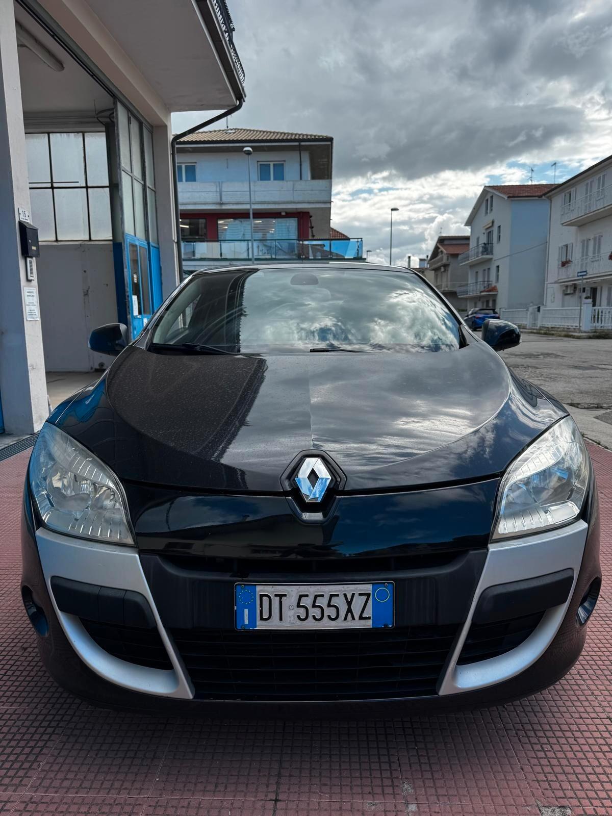 Renault Megane Mégane Coupé 1.9 dCi 130CV Dynamique