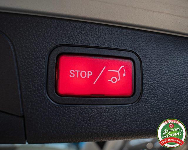 MERCEDES-BENZ GLC 220 d 4Matic Premium Plus *CAMERE 360*