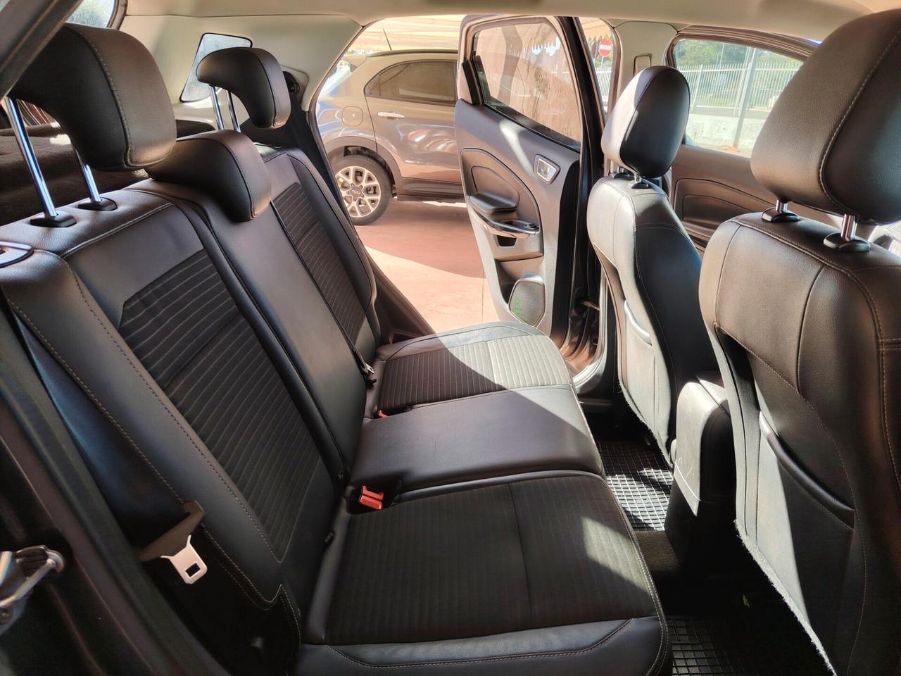 Ford EcoSport 1.5 TDCi 95 CV Titanium FULL OPT