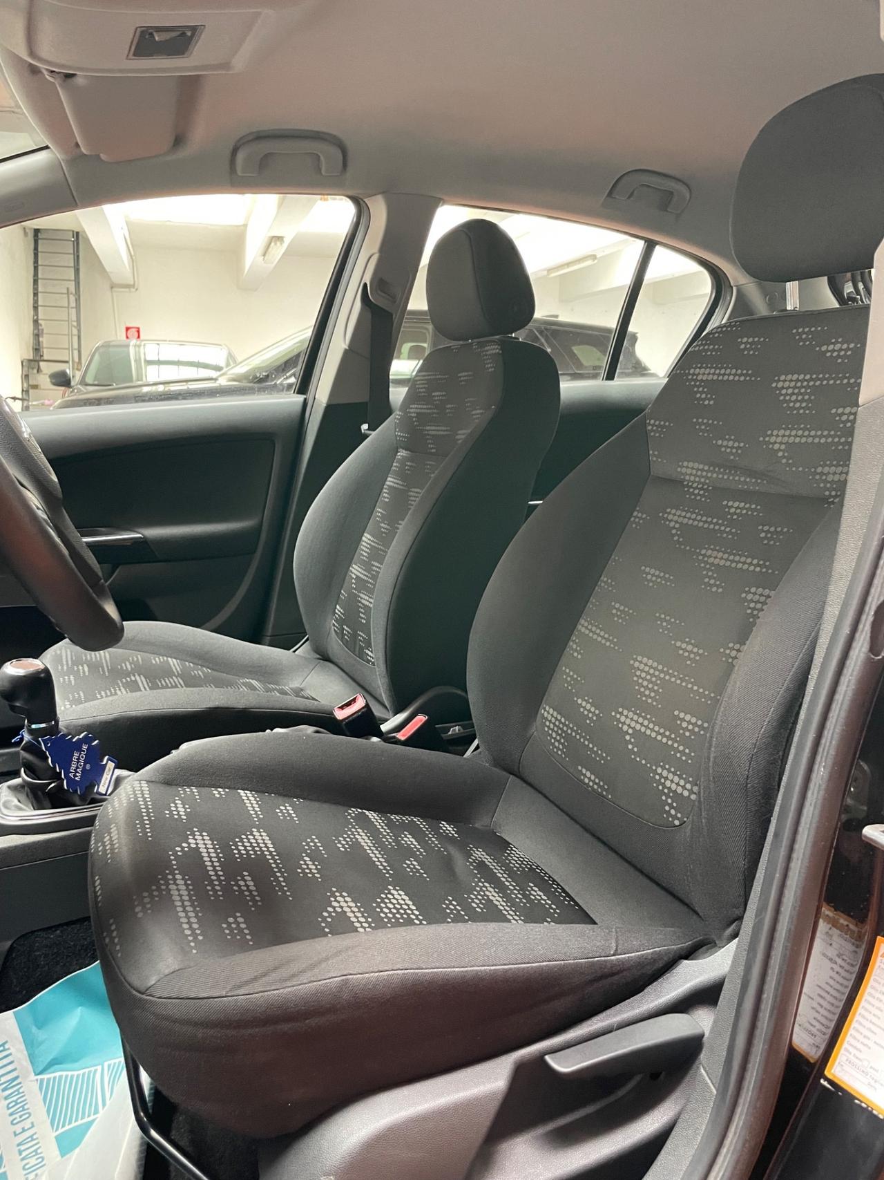 Opel Corsa 1.2 Neopatentati Euro 5
