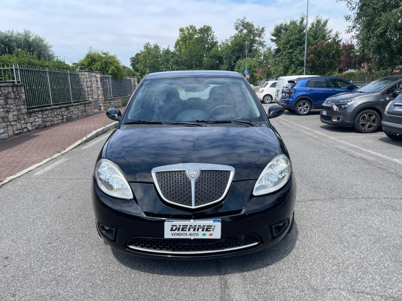 Lancia Ypsilon 1.2 Argento