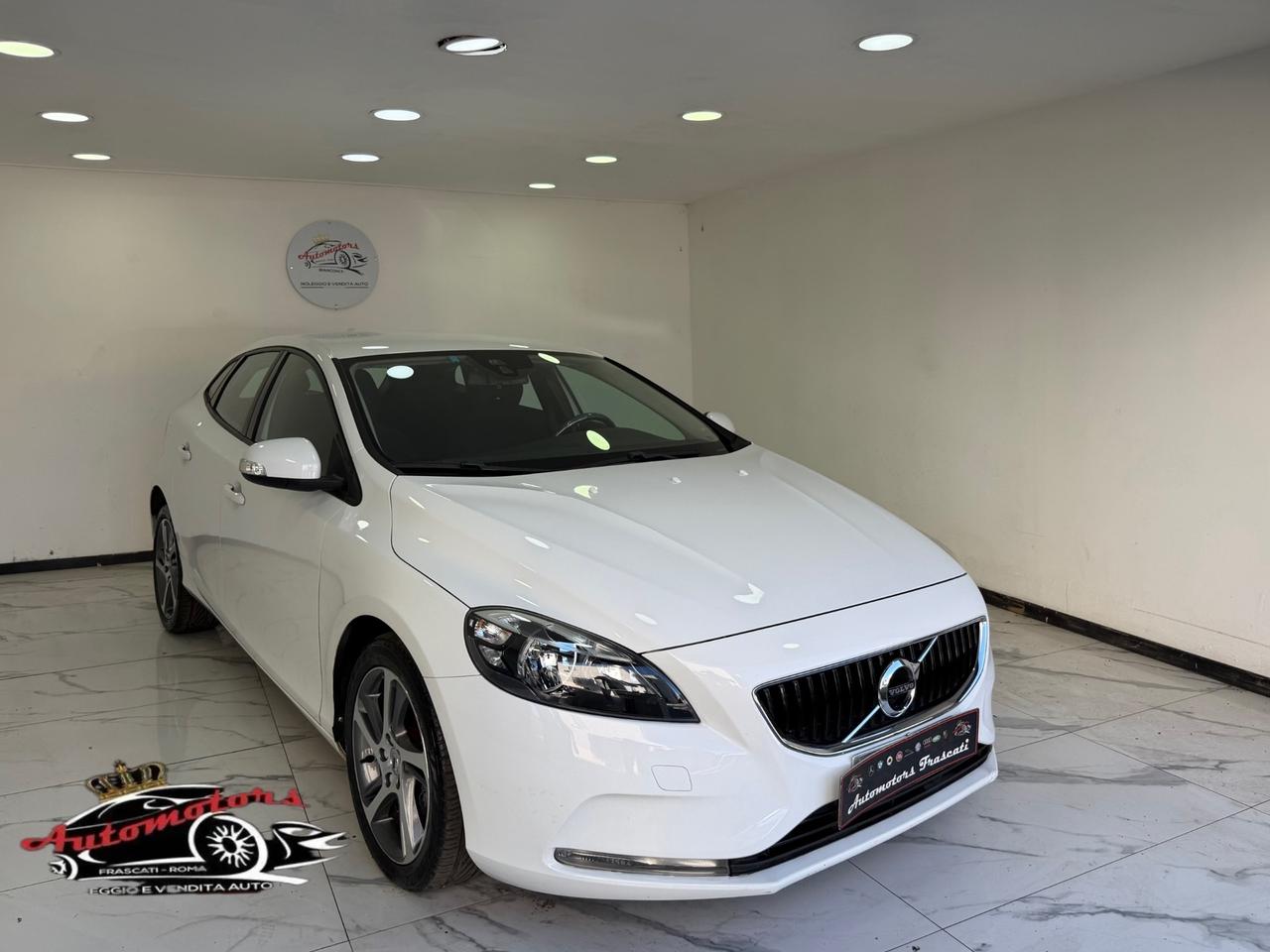 Volvo V40 D2 2.0 TDI 120 CV -UNIPRO-GARANTITA -2018