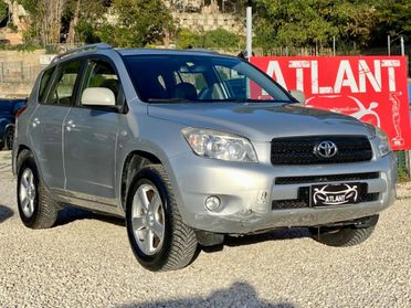 Toyota RAV 4 RAV4 2.0 Luxury