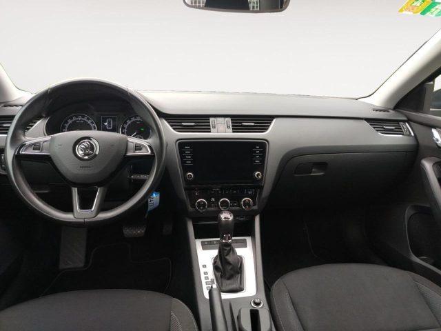 SKODA Octavia 2.0 TDI SCR 150 CV DSG Wagon Executive