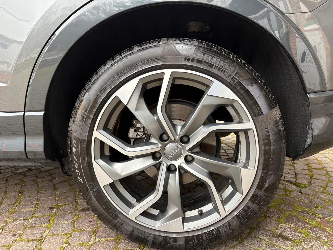 Audi Q3 SPB 40 TDI quattro S tronic line edition