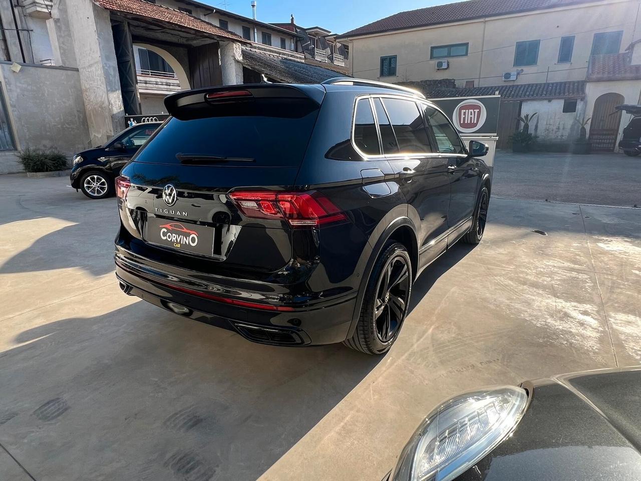 Volkswagen Tiguan 2.0 TDI 150 CV SCR DSG R-Line