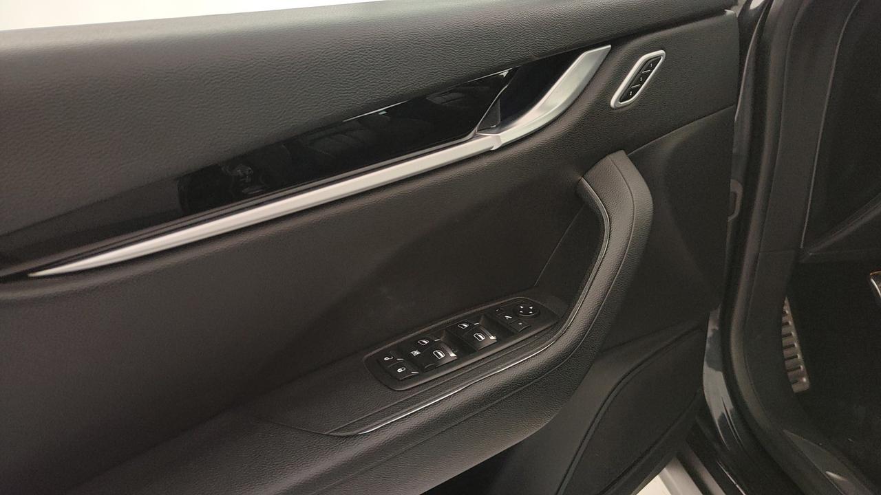 MASERATI Levante 3.0 V6 Gransport 250cv auto my20