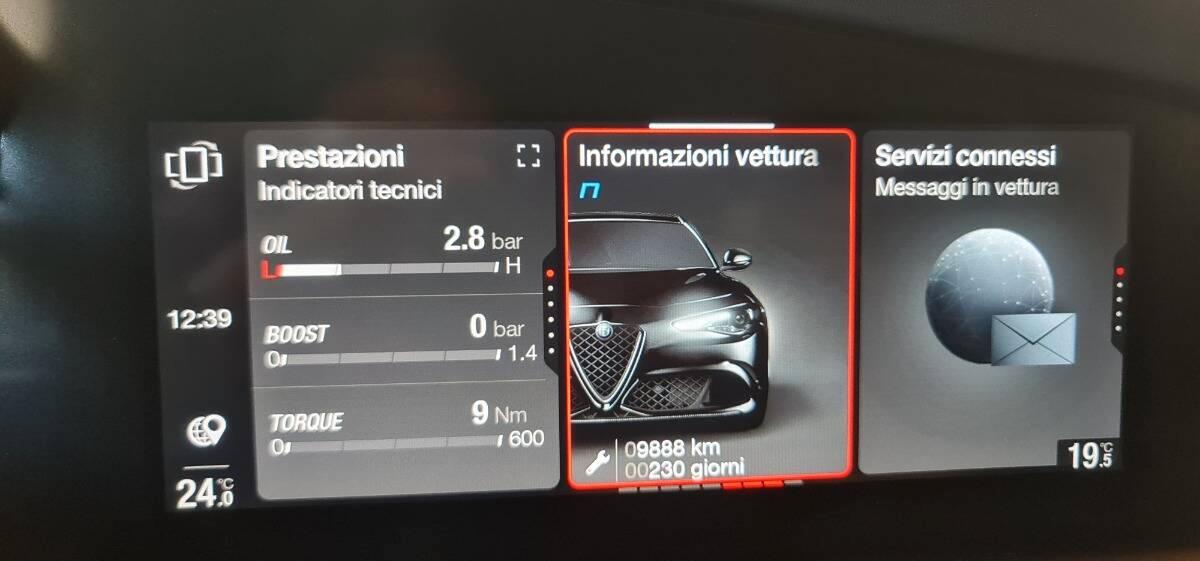 Alfa Romeo Giulia Giulia Quadrifoglio 510cv CCM-HARMAN-AKAPOVICK