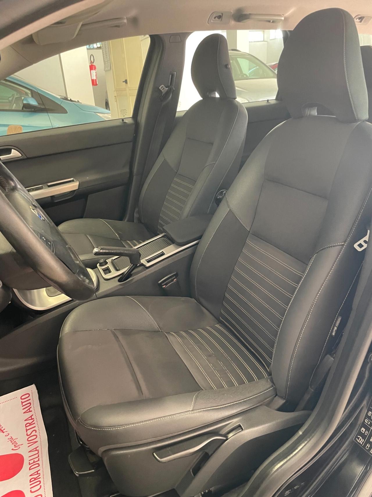 Volvo V50 D SW 2.0 136 CV D Summum FULL TAGLIANDATA NEOPATENTATI