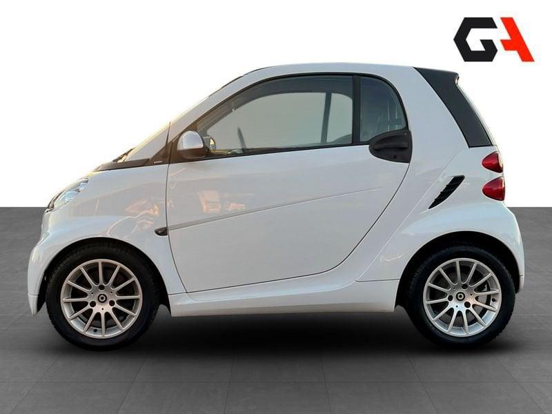 smart fortwo fortwo 1000 52 kW MHD coupé passion