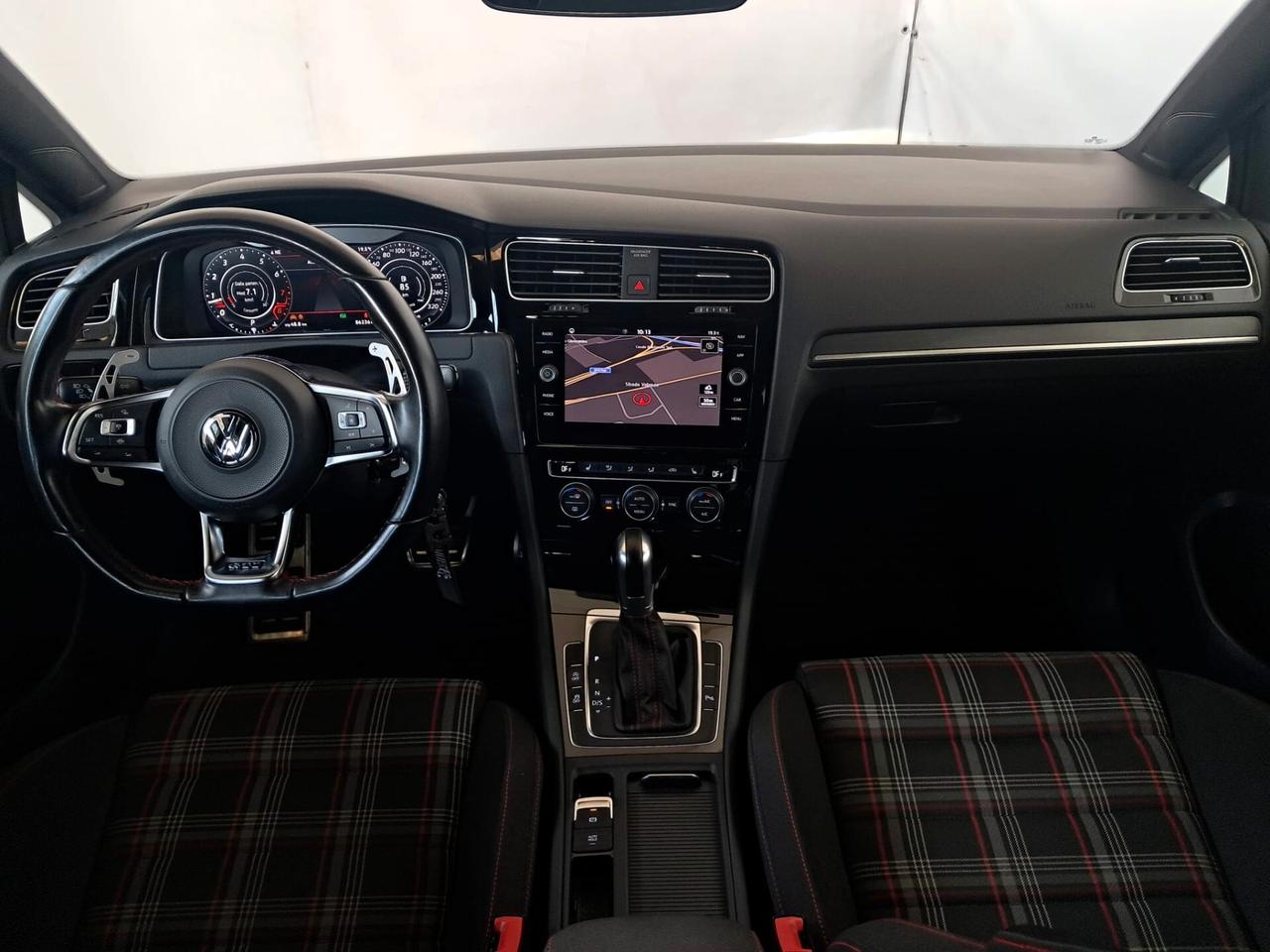 Volkswagen Golf GTI Performance 2.0 245 CV TSI DSG 5p. BMT