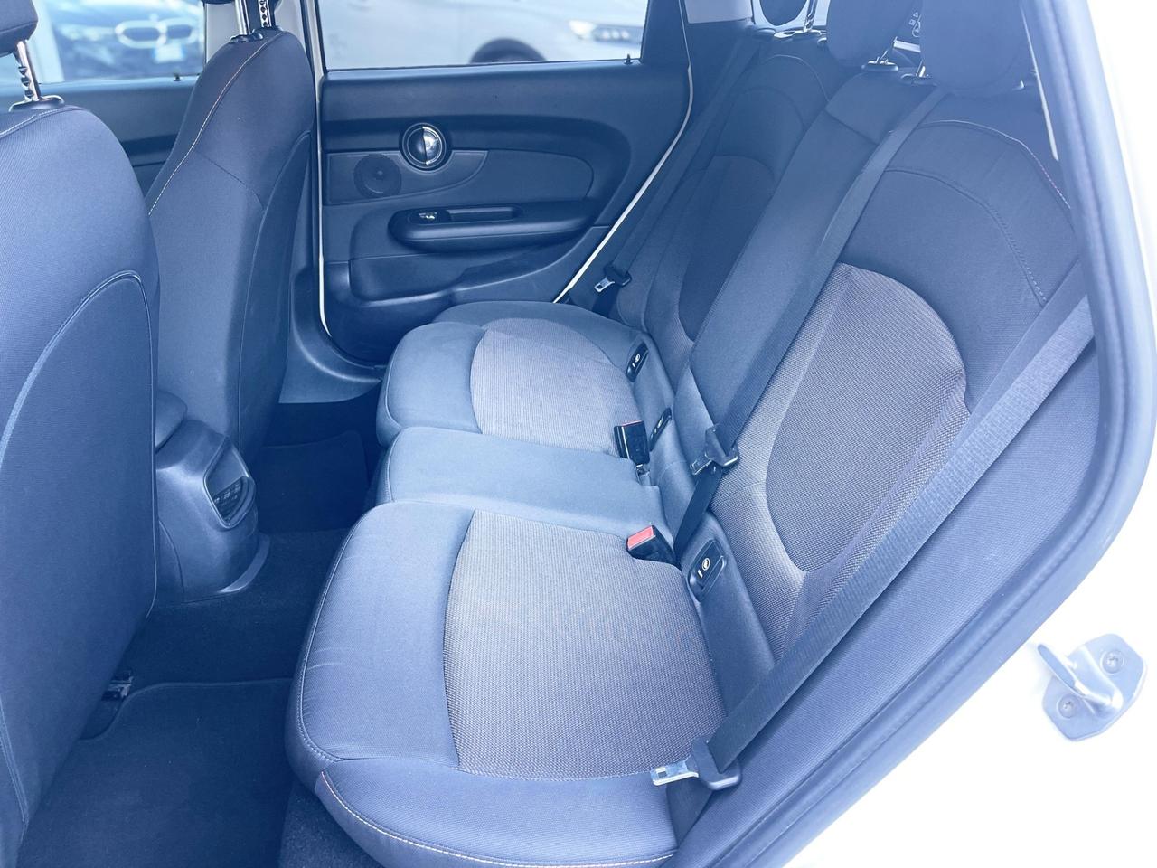 Mini Cooper Clubman 1.5 Benzina 136CV E6 Neo Automatica - 2017