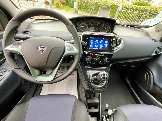 LANCIA Ypsilon 1.0 FireFly 70CV S&S Hybrid Platino - KM0