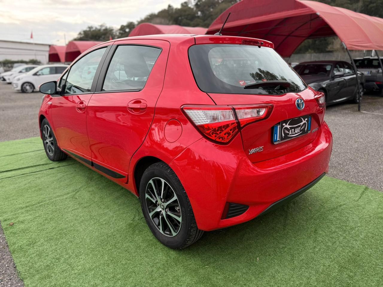 Toyota Yaris 1.5 Hybrid 5 porte Cool