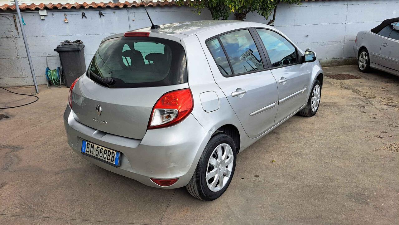 Renault Clio 1.2 Benzina 5 porte Dynamique