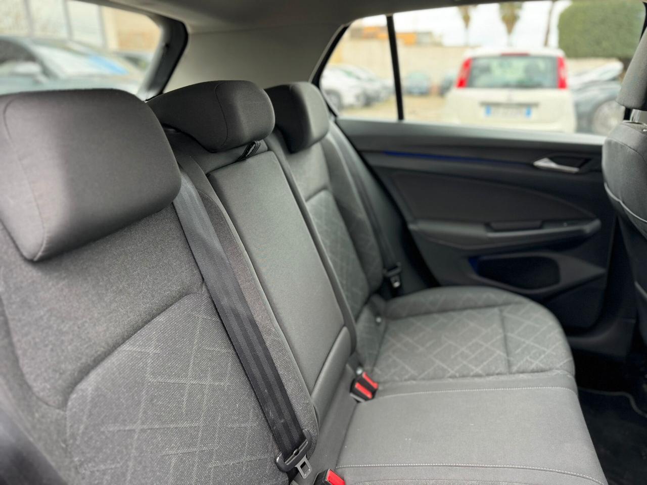 Volkswagen Golf 2.0 TDI 116 CV