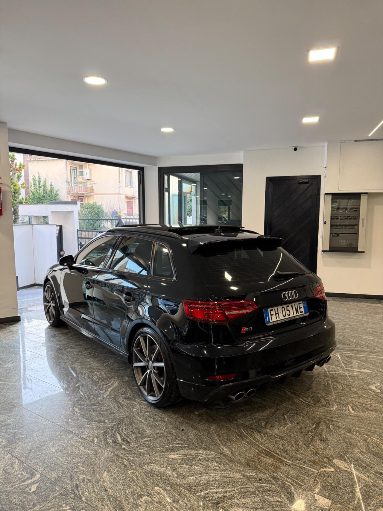 Audi S3 SPB 2.0 TFSI quattro S tronic