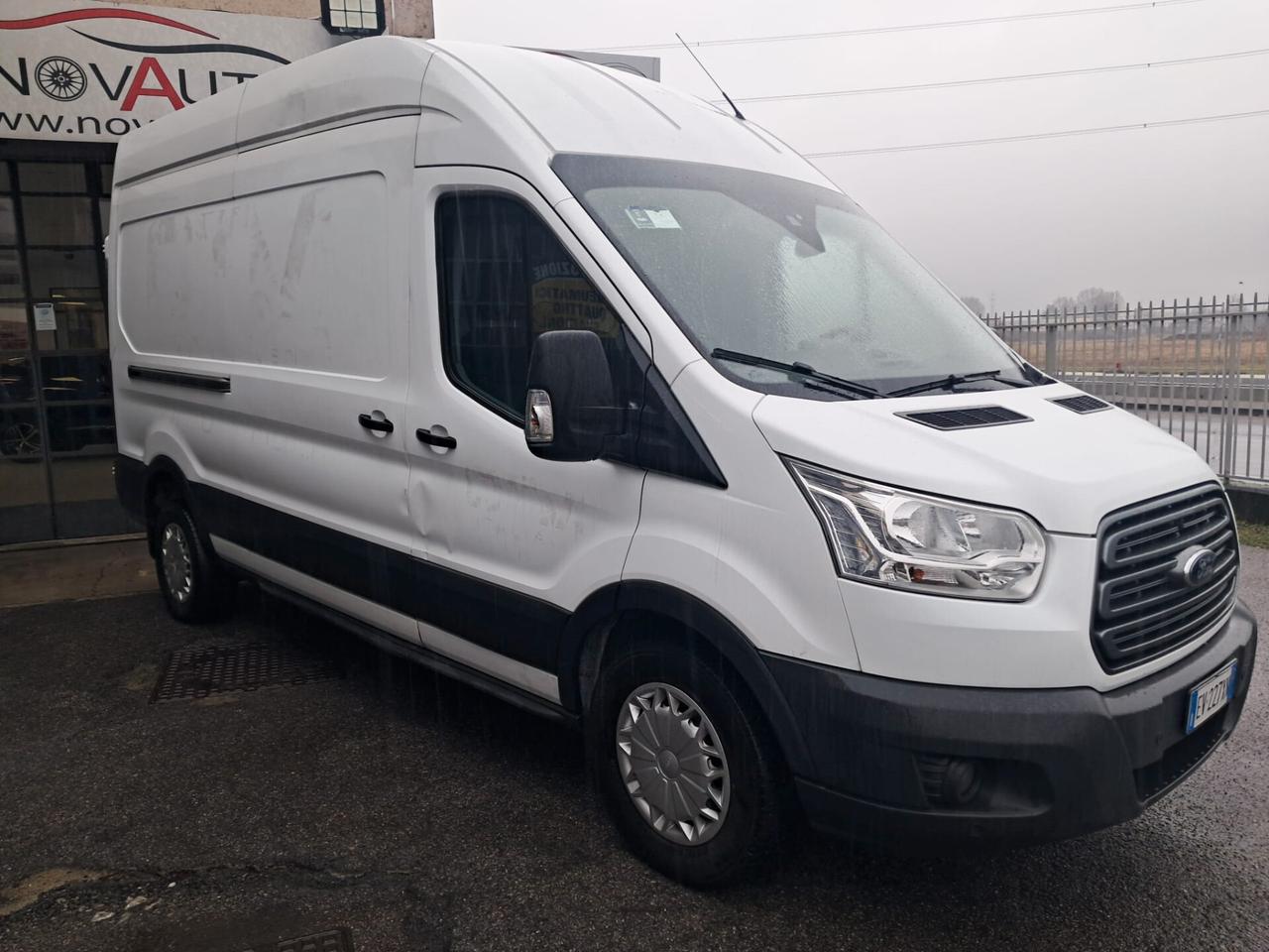 Ford Transit 2.2TDCi 125CV Furgone