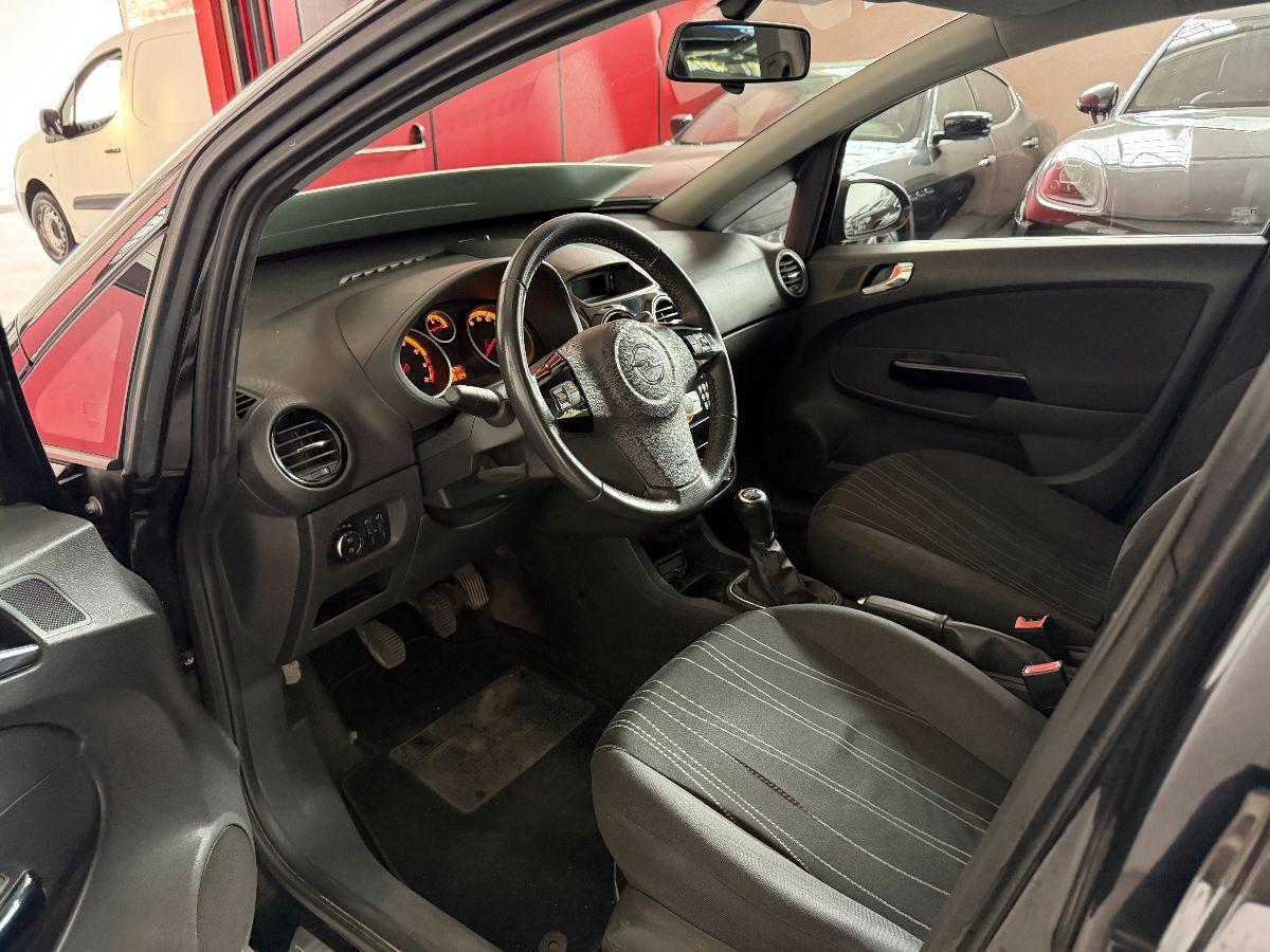 OPEL - Corsa - 1.2 16V 5 porte Edition