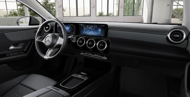 MERCEDES-BENZ A 180 d Automatic Progressive Advanced