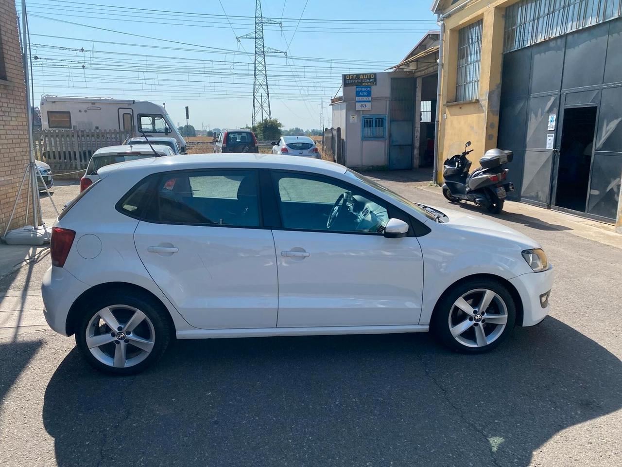 Volkswagen Polo 1.2 TDI Comfortline - NEOPATENTATI