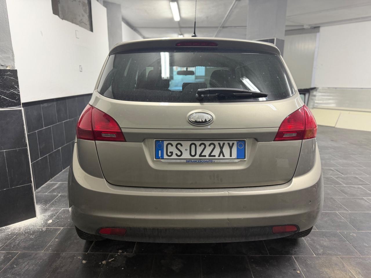 Kia Venga 1.4 GPL Cool (66 kw)