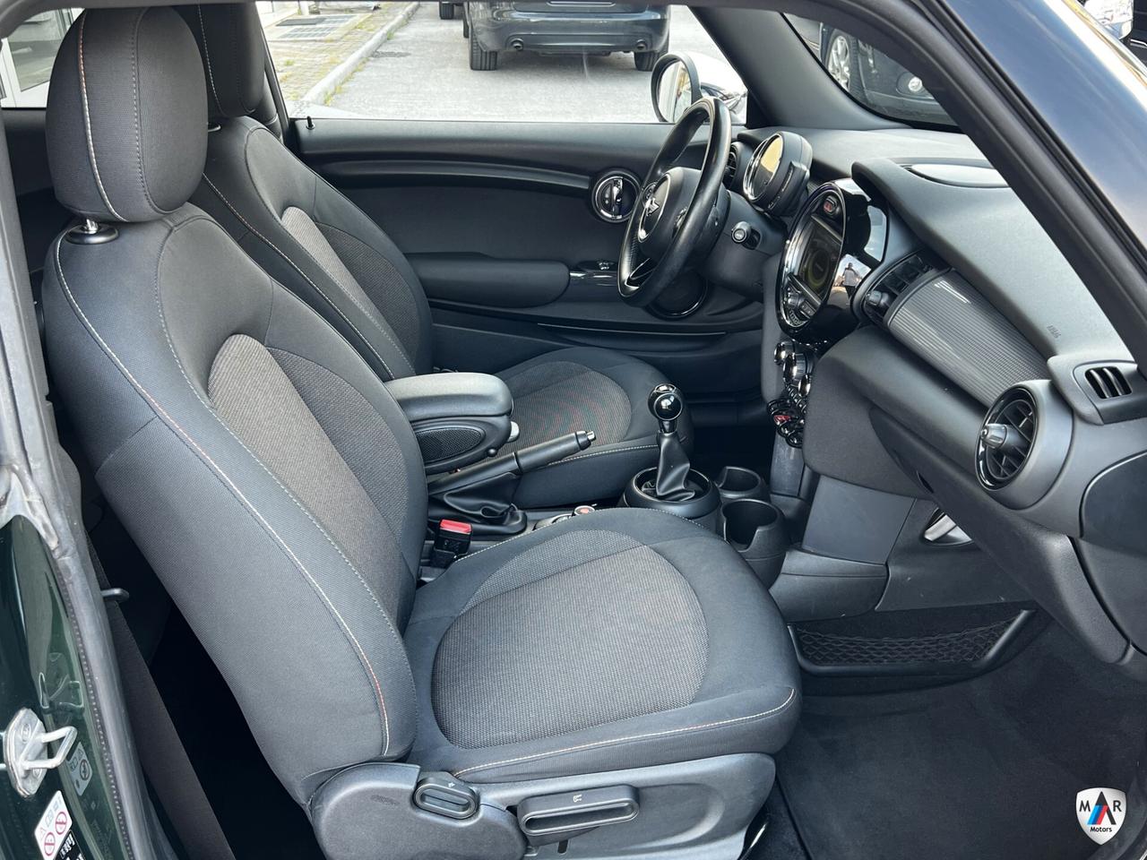 Mini 1.5 Cooper D Business 3p.
