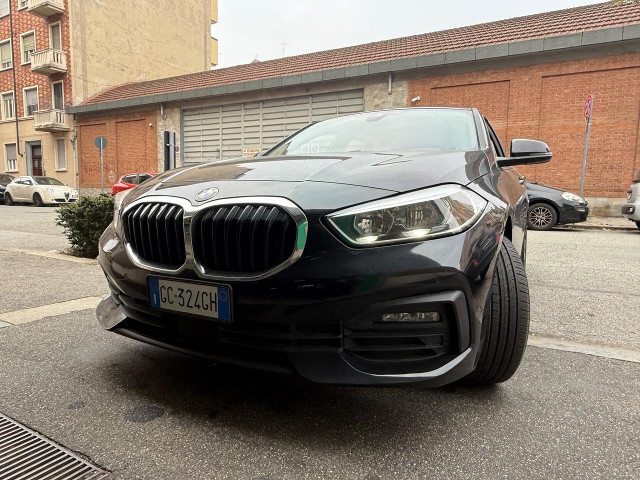 Bmw 116 116d 5p. Business Advantage