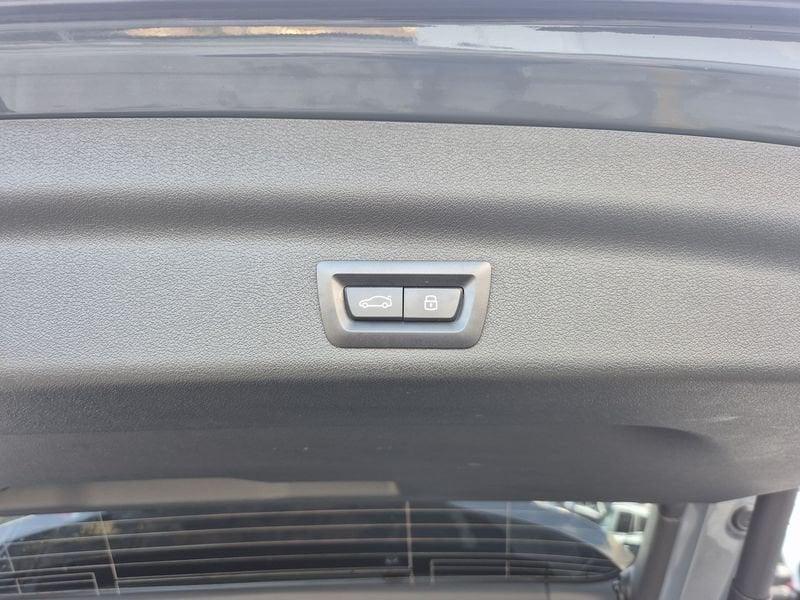 BMW X1 sdrive18d X-Line auto