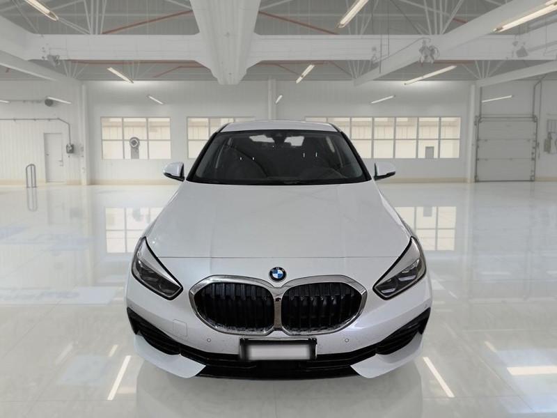 BMW 116 BUSINESS ADVANTAGE AUTO 5 PORTE BERLINA